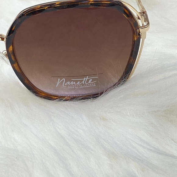 NWT! Nanette Lepore fade sunglasses - Picture 4 of 7